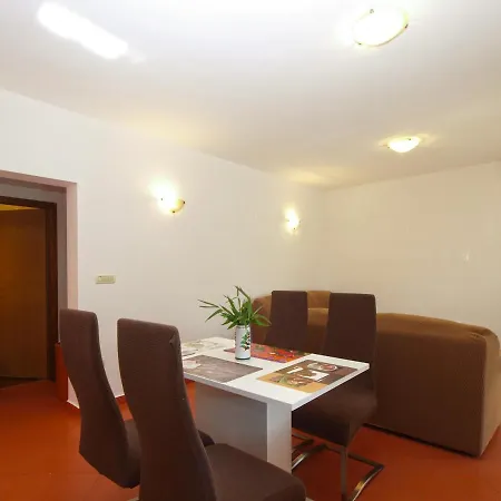 House Sandra 1336